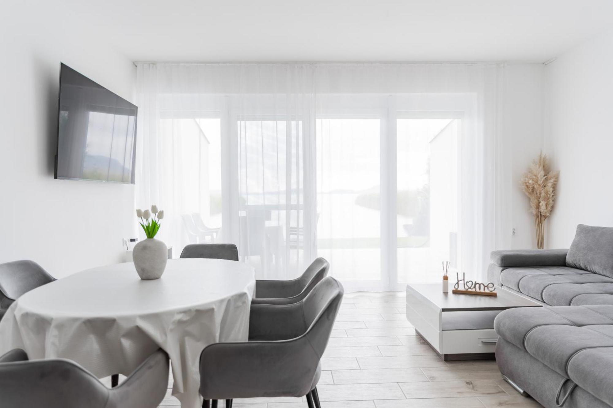 Balaton A Kertben - Balaton In The Garden - Beachfront Houses With Beautiful View, Private Beach Balatonfenyves Room photo